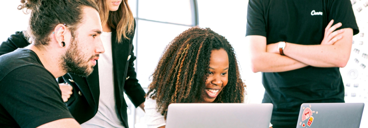 Cloud HRMS system improving business efficiency and HR management.